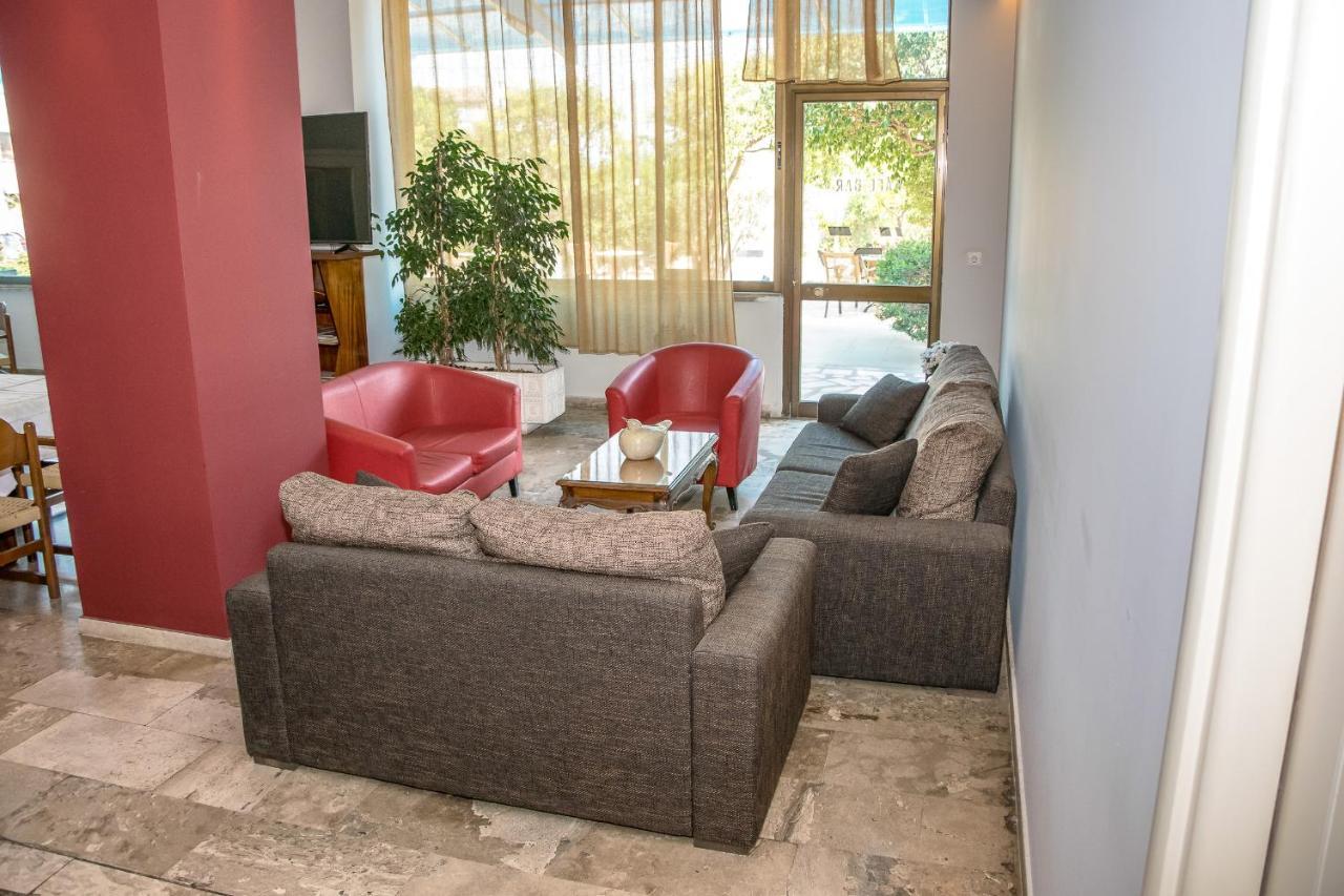 Telis Hotel 艾伊翁 外观 照片