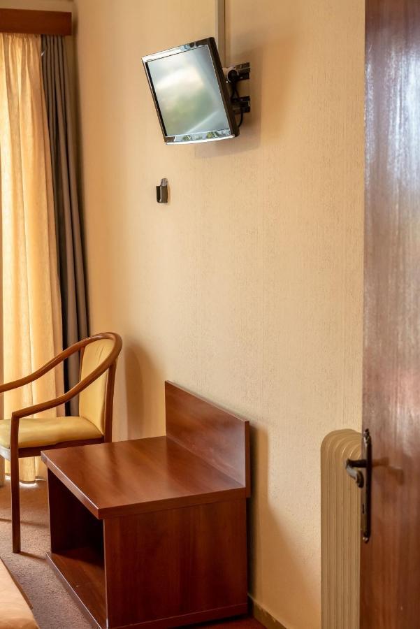 Telis Hotel 艾伊翁 外观 照片